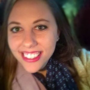 Meet your Posher, Courtney